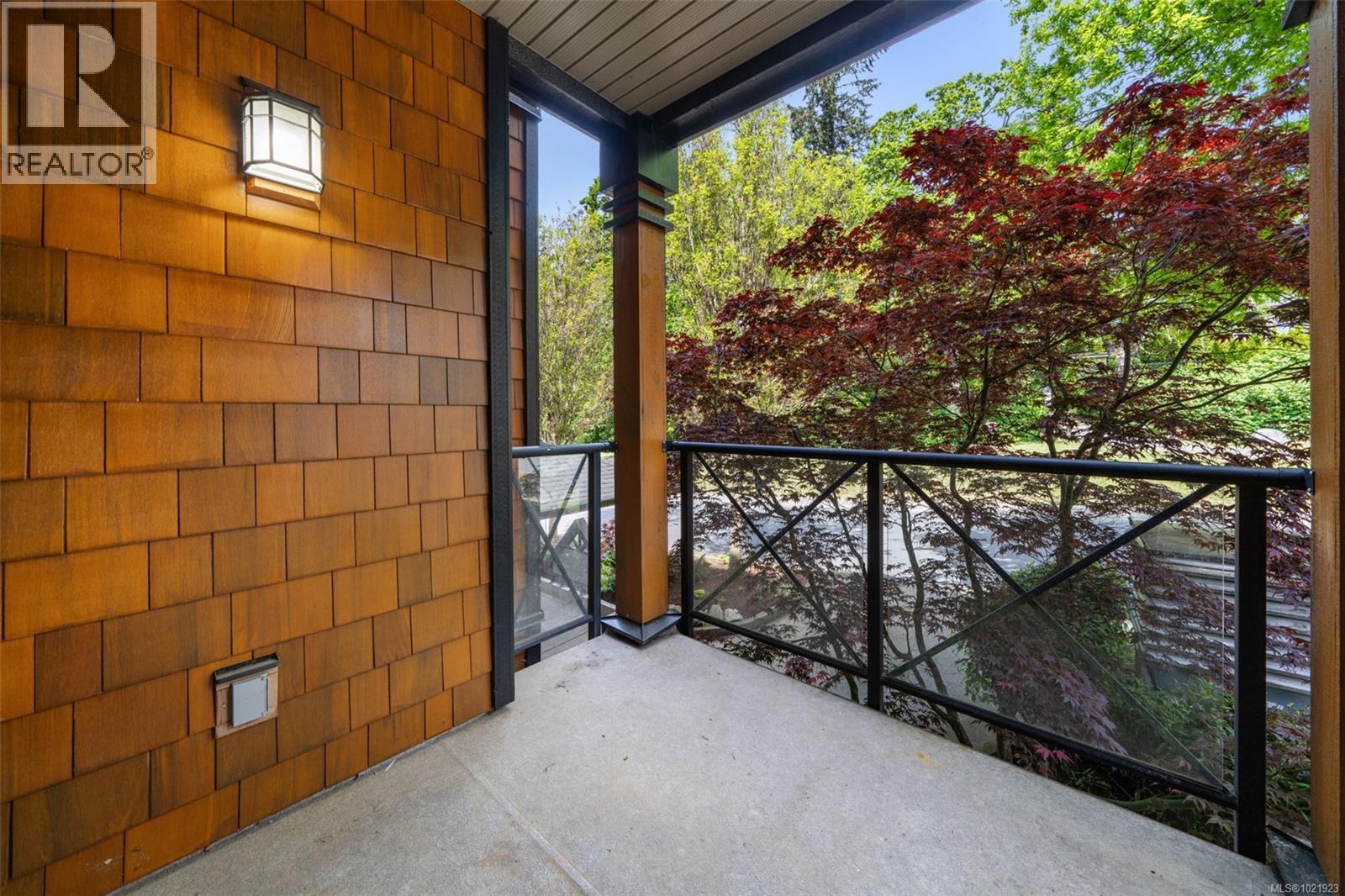 210 201 Nursery Hill Dr, View Royal, BC - Outdoor With Balcony With Exterior