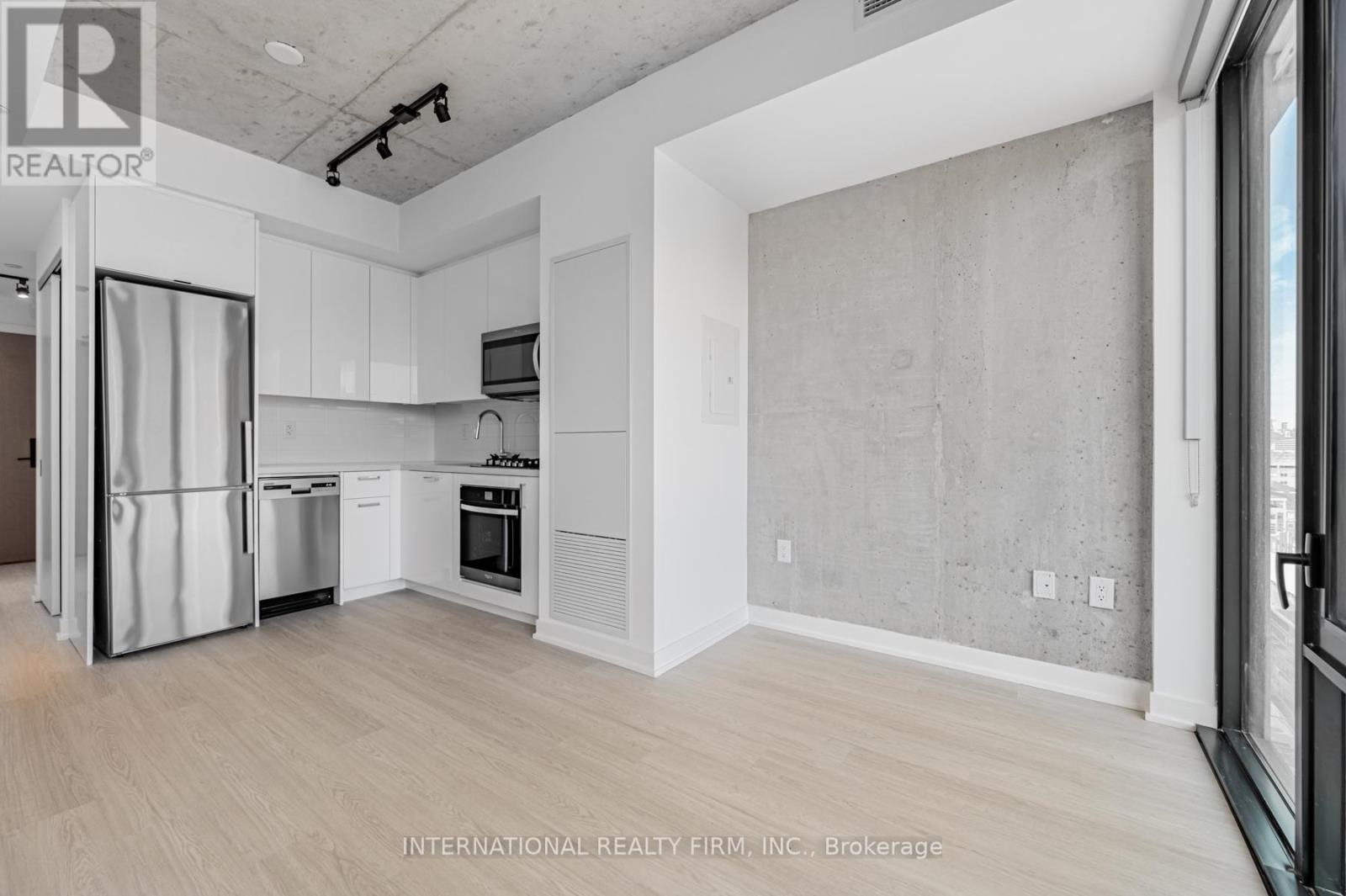 1507 - 195 Mccaul Street, Toronto, ON - Indoor Photo Showing Kitchen With Stainless Steel Kitchen With Upgraded Kitchen