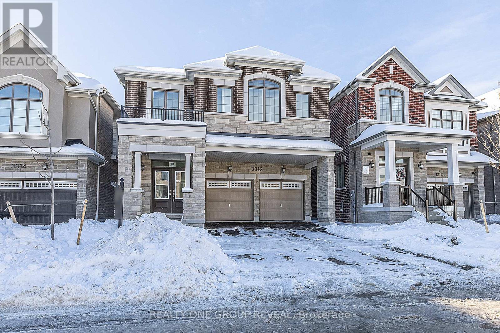 3312 Marchington Square, Pickering, ON - Outdoor With Facade