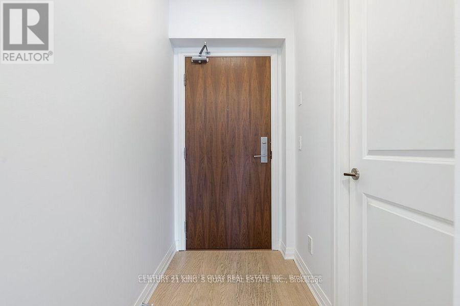 1703 - 8 Mercer Street, Toronto, ON - Indoor Photo Showing Other Room