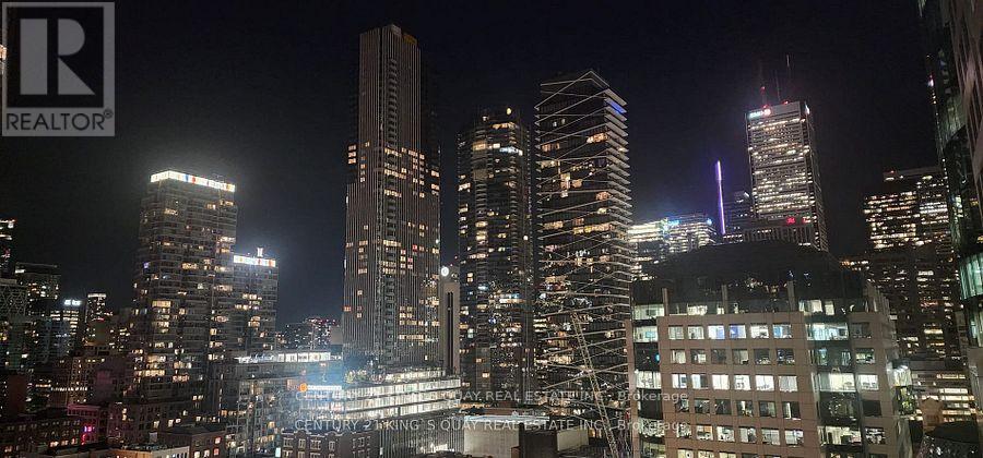 1703 - 8 Mercer Street, Toronto, ON - Outdoor