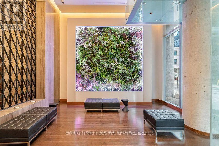 1703 - 8 Mercer Street, Toronto, ON - Indoor Photo Showing Other Room