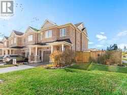 2 ANGELA STREET Bradford West Gwillimbury, ON L3Z 0A2