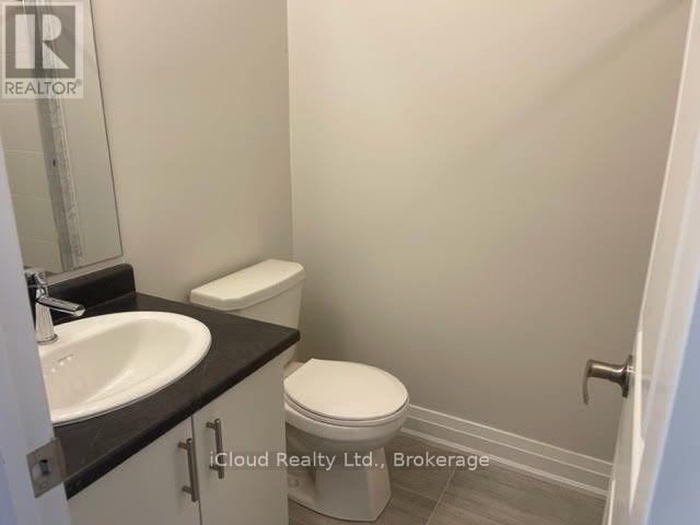 B - 33 Wild Rose Gardens, Toronto, ON - Indoor Photo Showing Bathroom