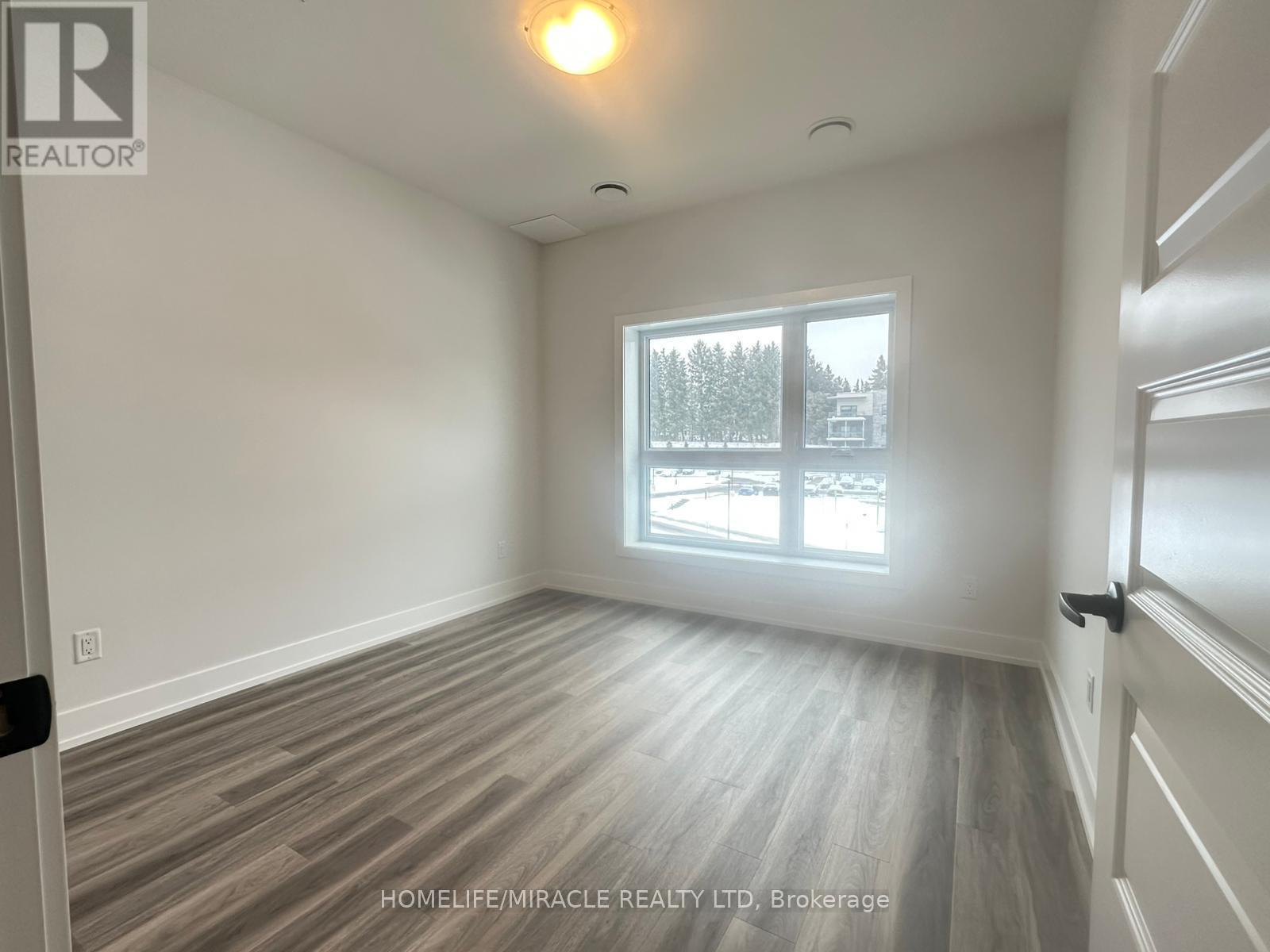 310 - 1100 Lackner Place, Kitchener, ON - Indoor Photo Showing Other Room