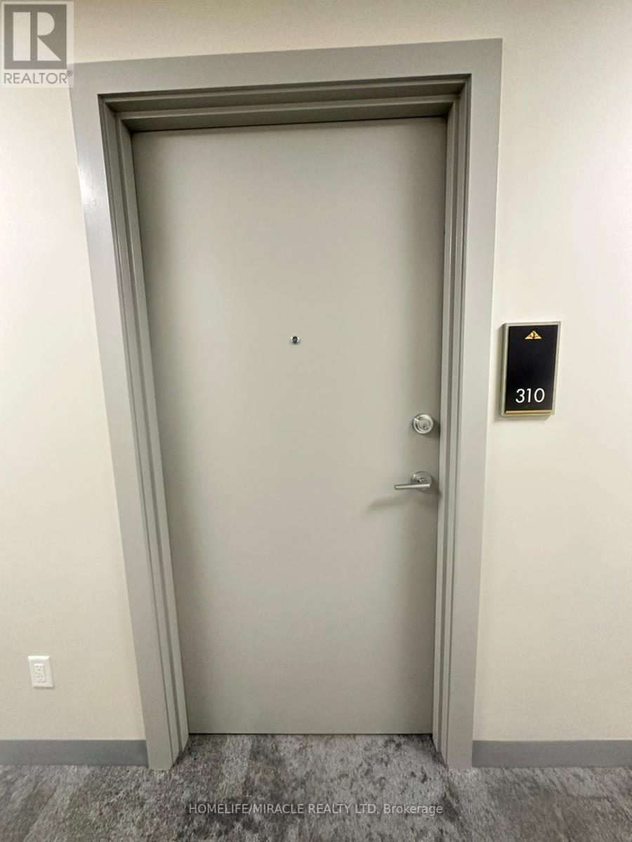 310 - 1100 Lackner Place, Kitchener, ON - Indoor Photo Showing Other Room