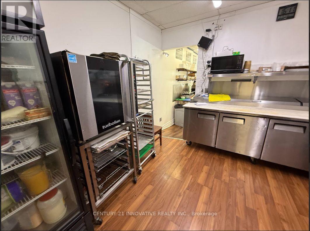 Main - 25 Simcoe Street S, Oshawa, ON