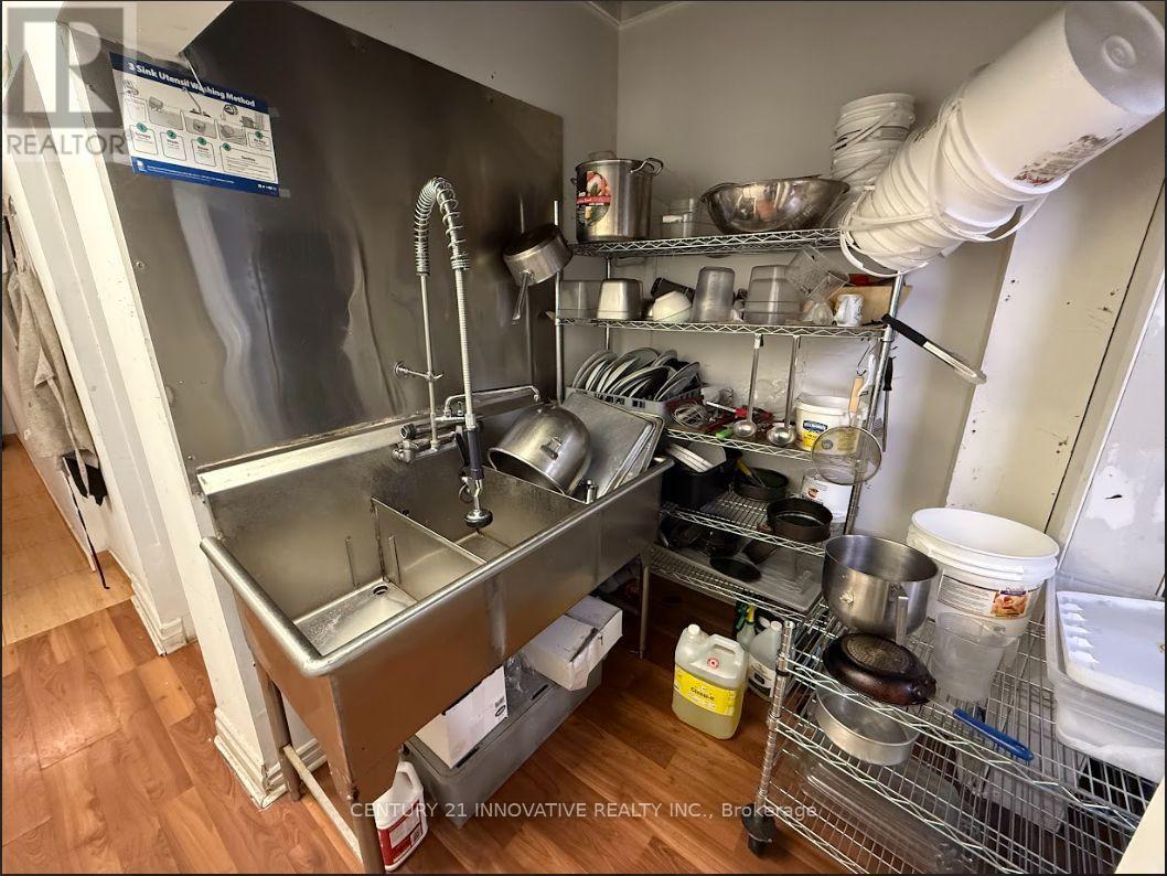 Main - 25 Simcoe Street S, Oshawa, ON