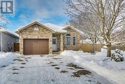 547 FOREST CREEK PLACE London East (East A), ON N5Y 5T7