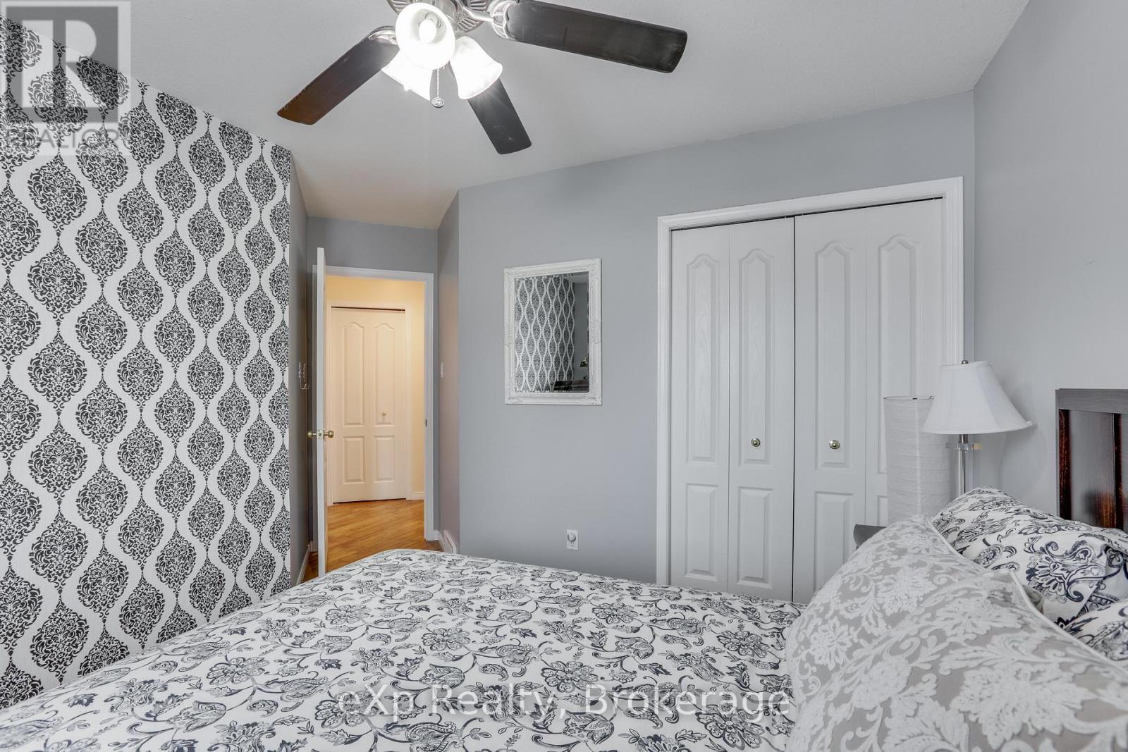 547 Forest Creek Place, London East (East A), ON - Indoor Photo Showing Bedroom