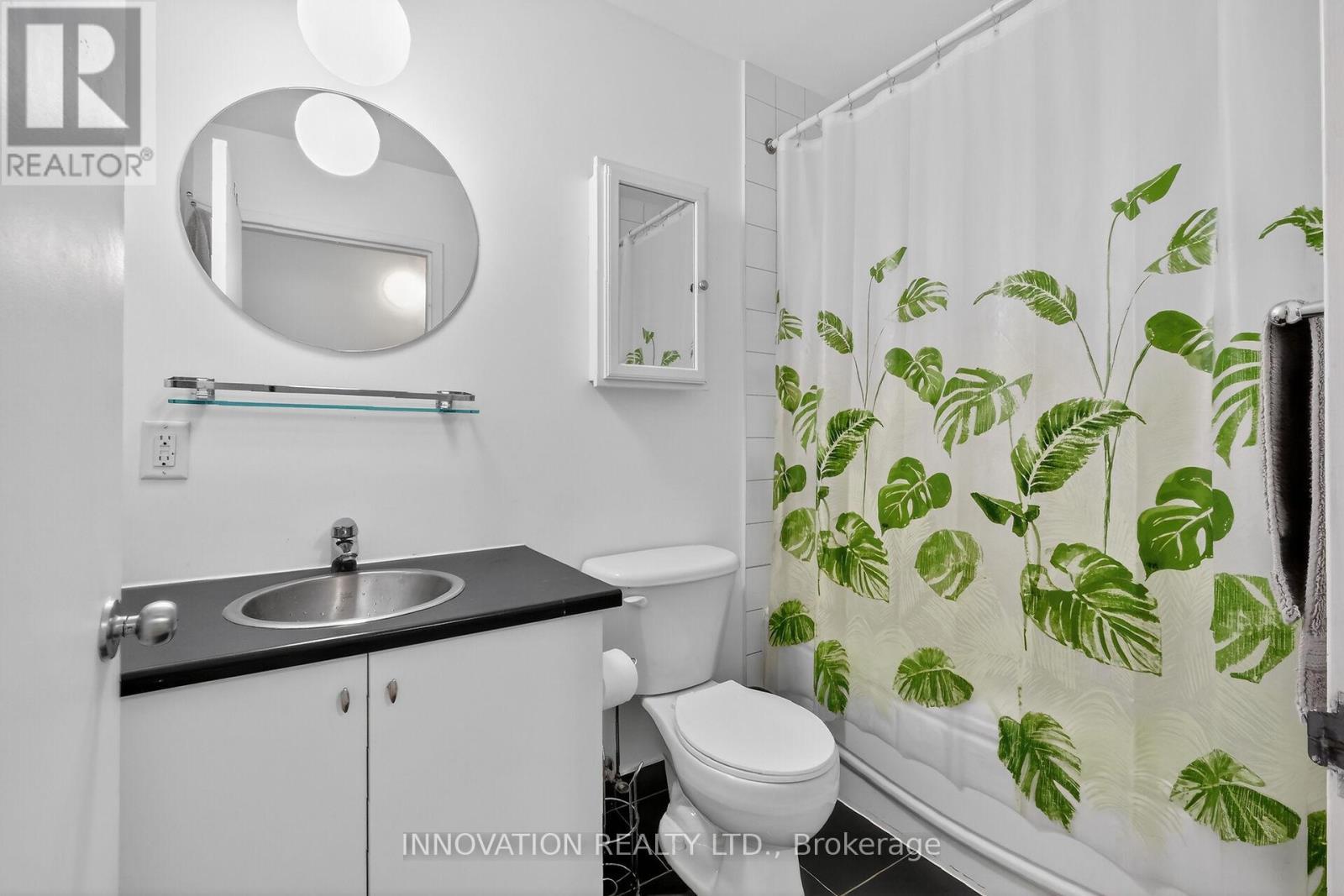 201 - 179 George Street, Ottawa, ON - Indoor Photo Showing Bathroom