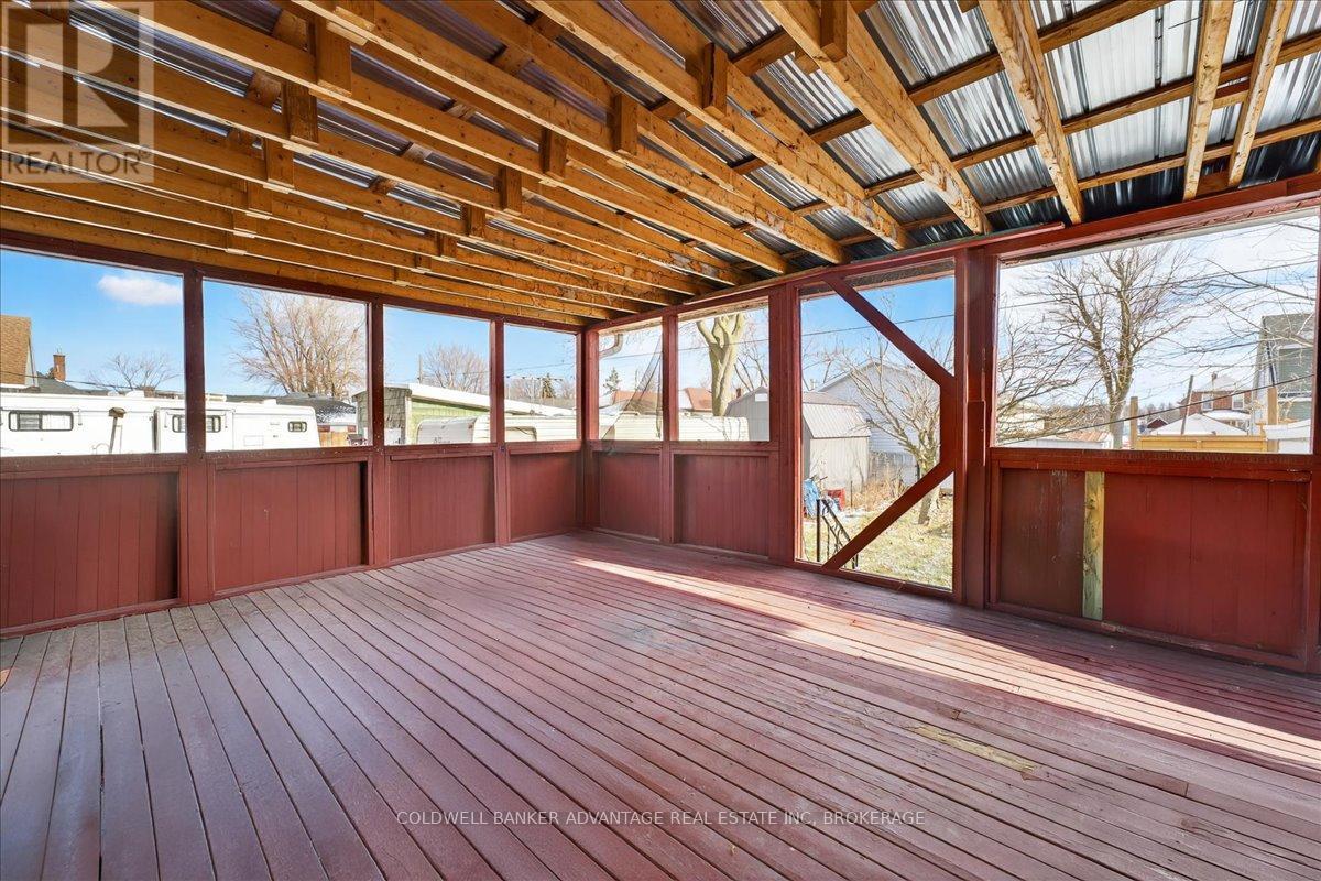 273 Humboldt Parkway, Port Colborne (Killaly East), ON - Indoor Photo Showing Other Room