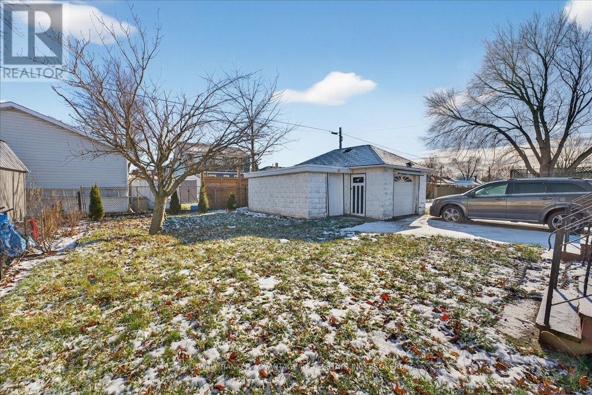 273 Humboldt Parkway, Port Colborne (Killaly East), ON - Outdoor