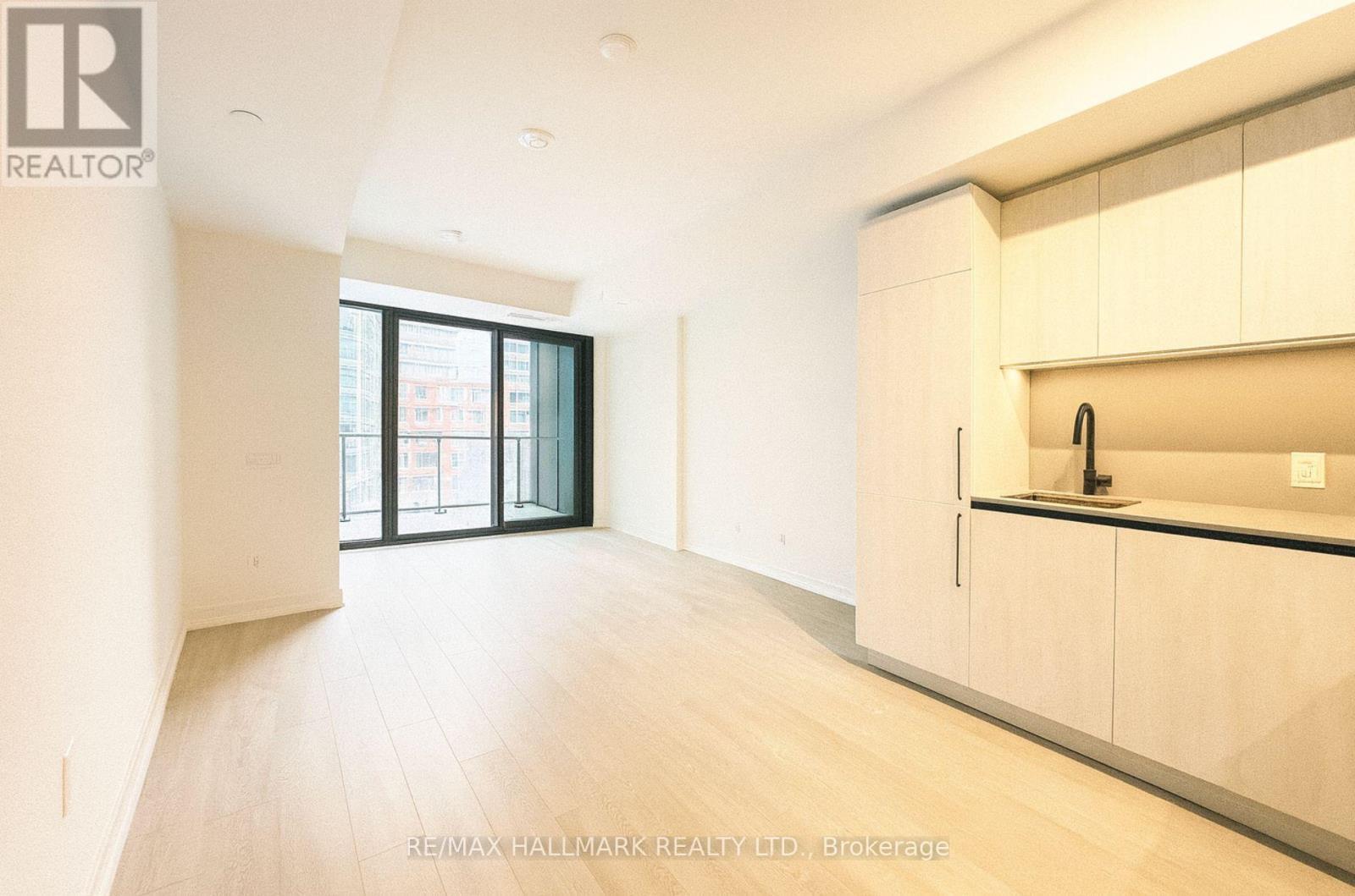 407 - 35 Parliament Street, Toronto, ON - Indoor Photo Showing Other Room