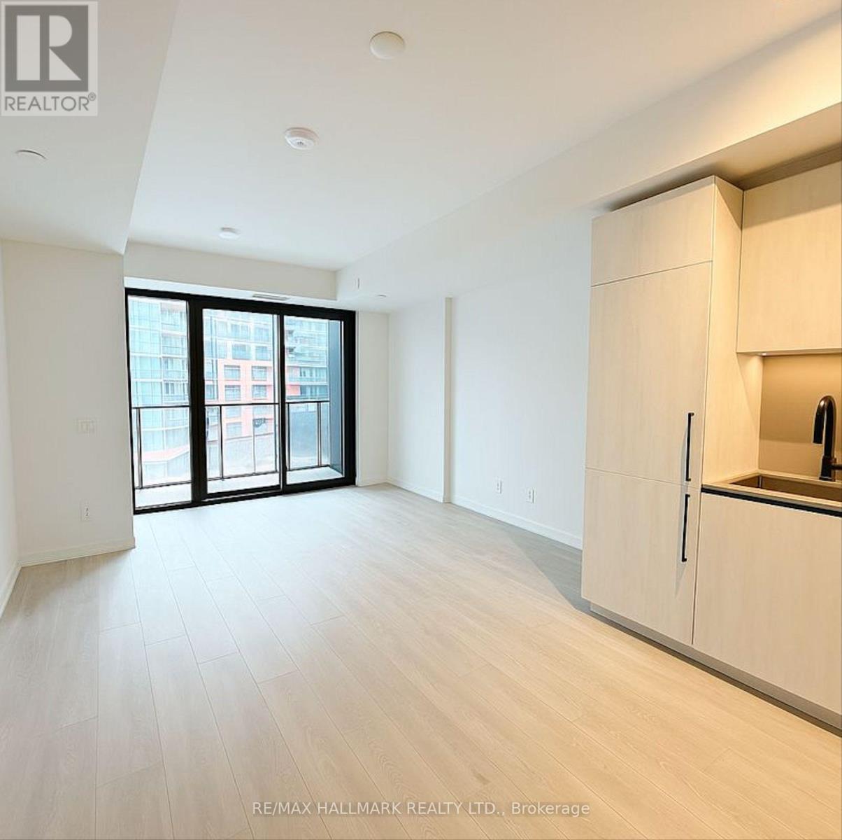 407 - 35 Parliament Street, Toronto, ON - Indoor Photo Showing Other Room