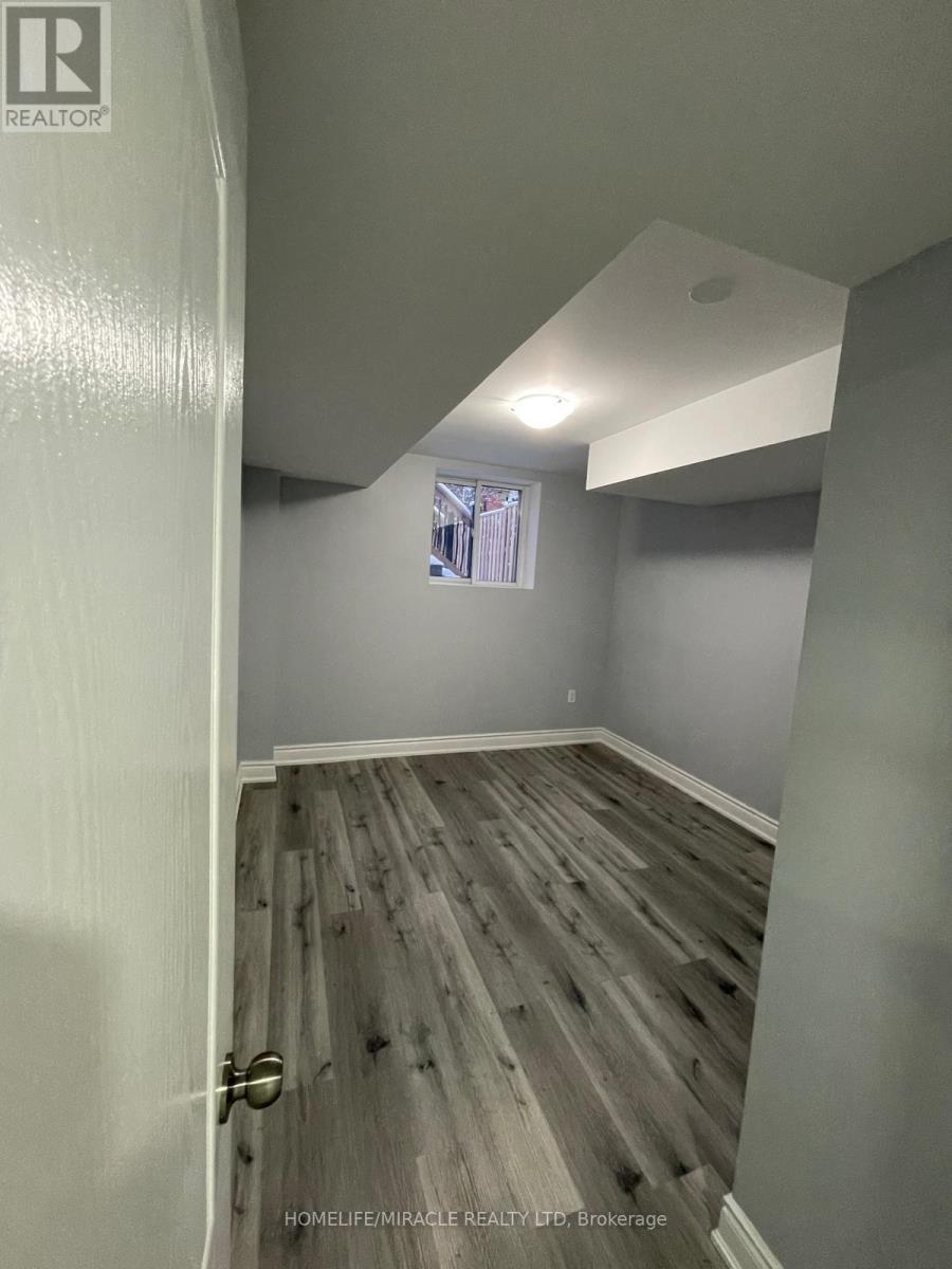 6 Smith Drive, Halton Hills, ON - Indoor