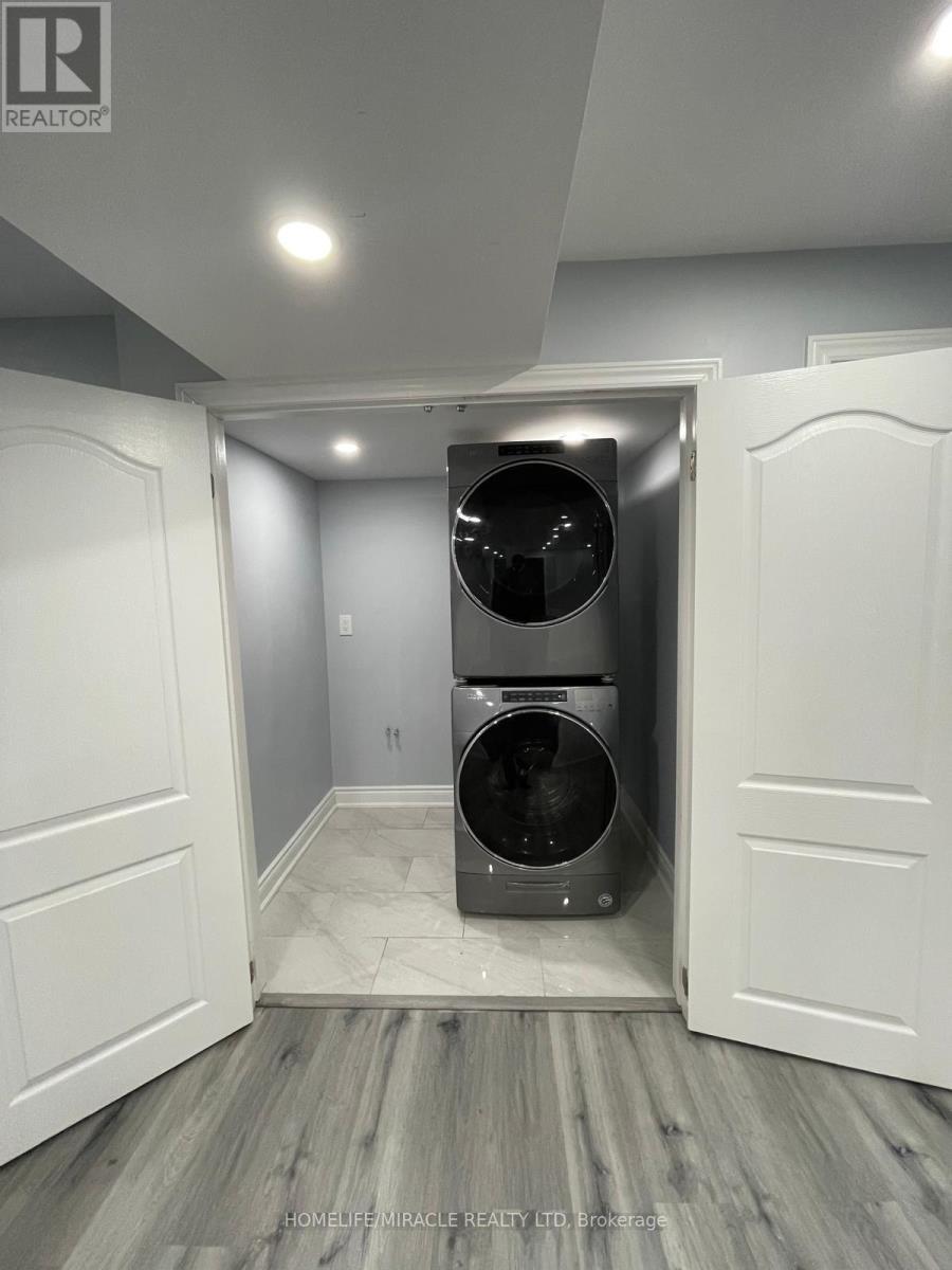 6 Smith Drive, Halton Hills, ON - Indoor