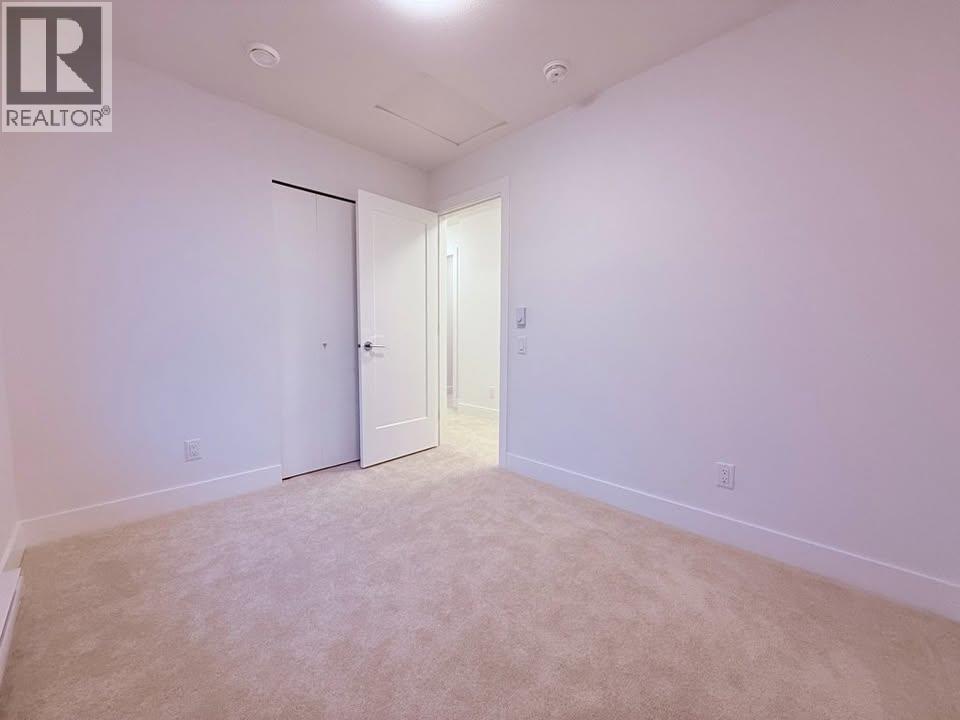 147 1340 Olmsted Street, Vancouver, BC - Indoor Photo Showing Other Room