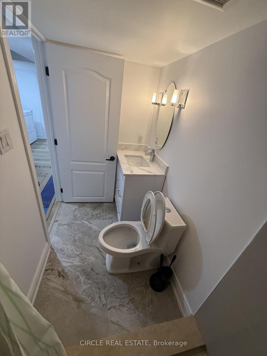 Bsmt - 2971 Westoak Trails Boulevard, Oakville, ON - Indoor Photo Showing Other Room