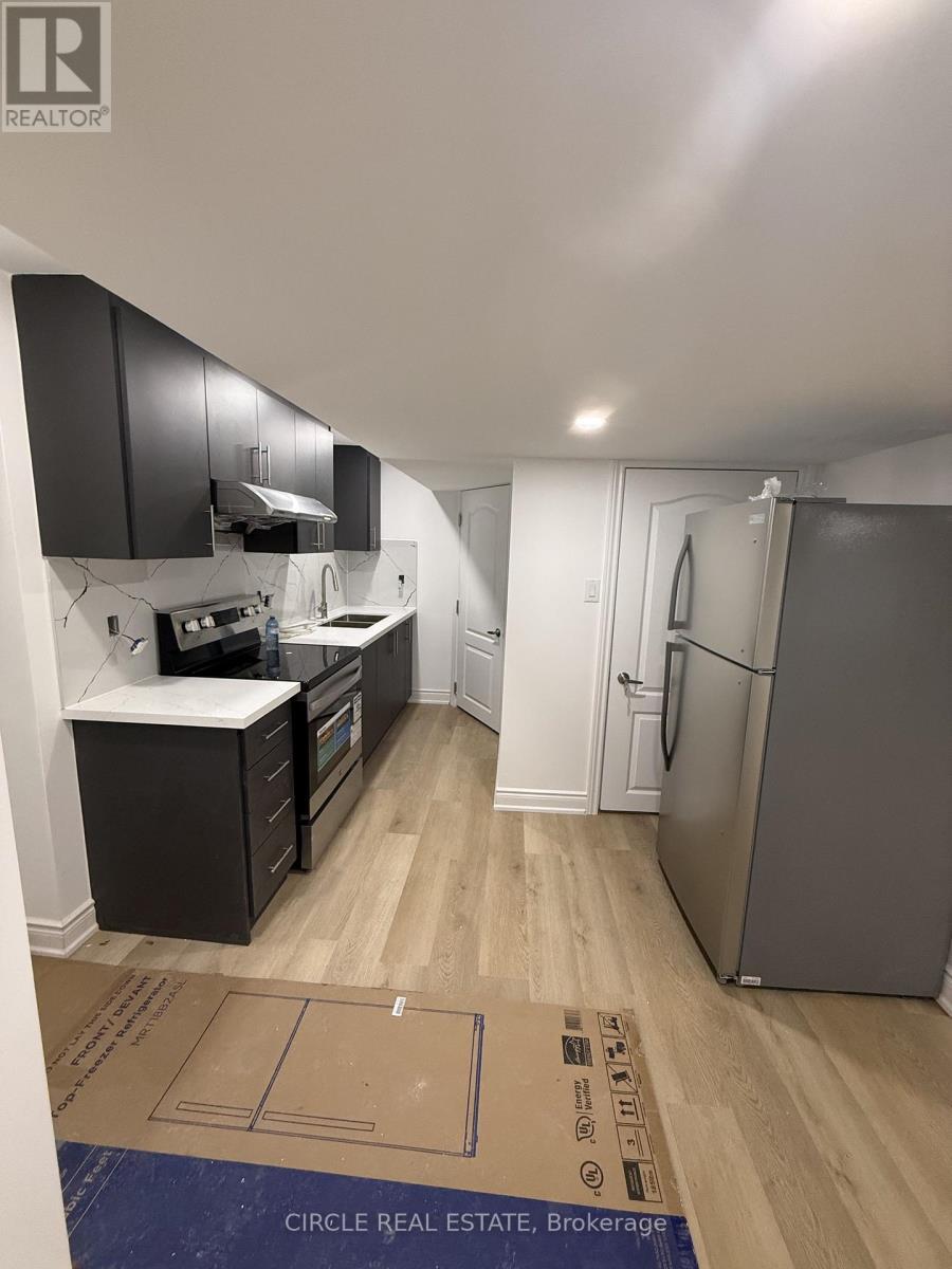 Bsmt - 2971 Westoak Trails Boulevard, Oakville, ON - Indoor