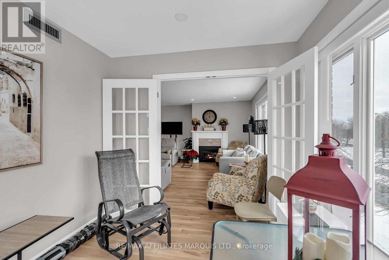 411 - 121 Water Street W, Cornwall, ON - Indoor