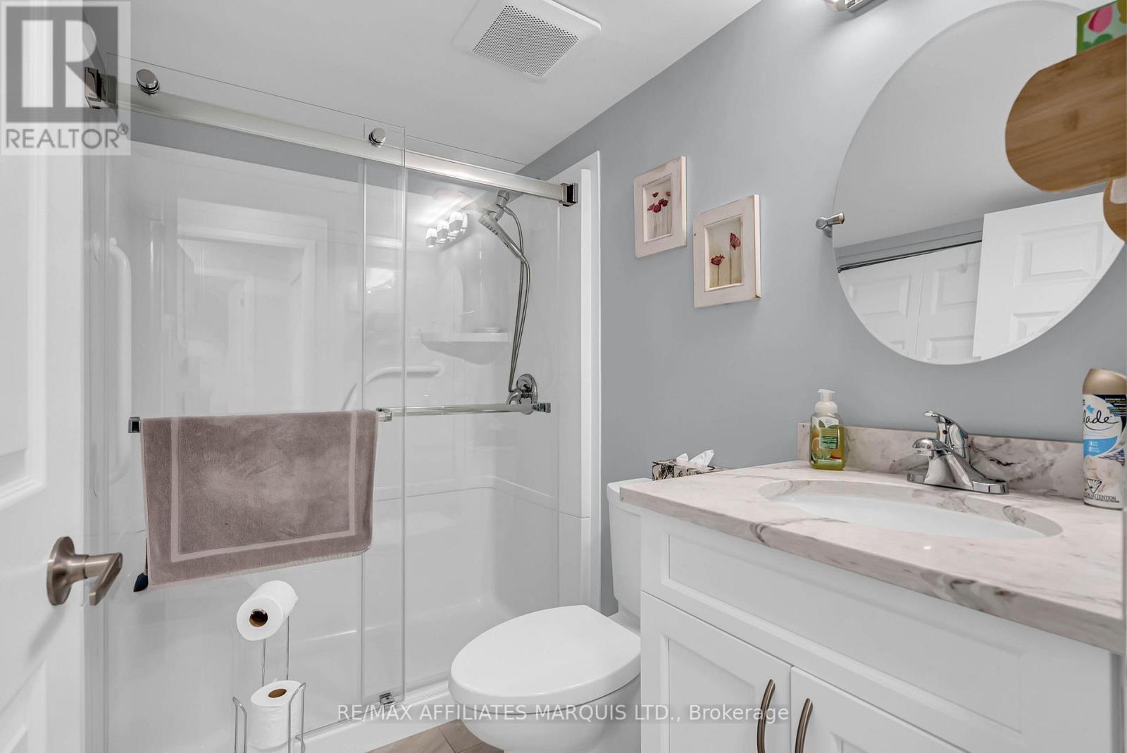 411 - 121 Water Street W, Cornwall, ON - Indoor Photo Showing Bathroom