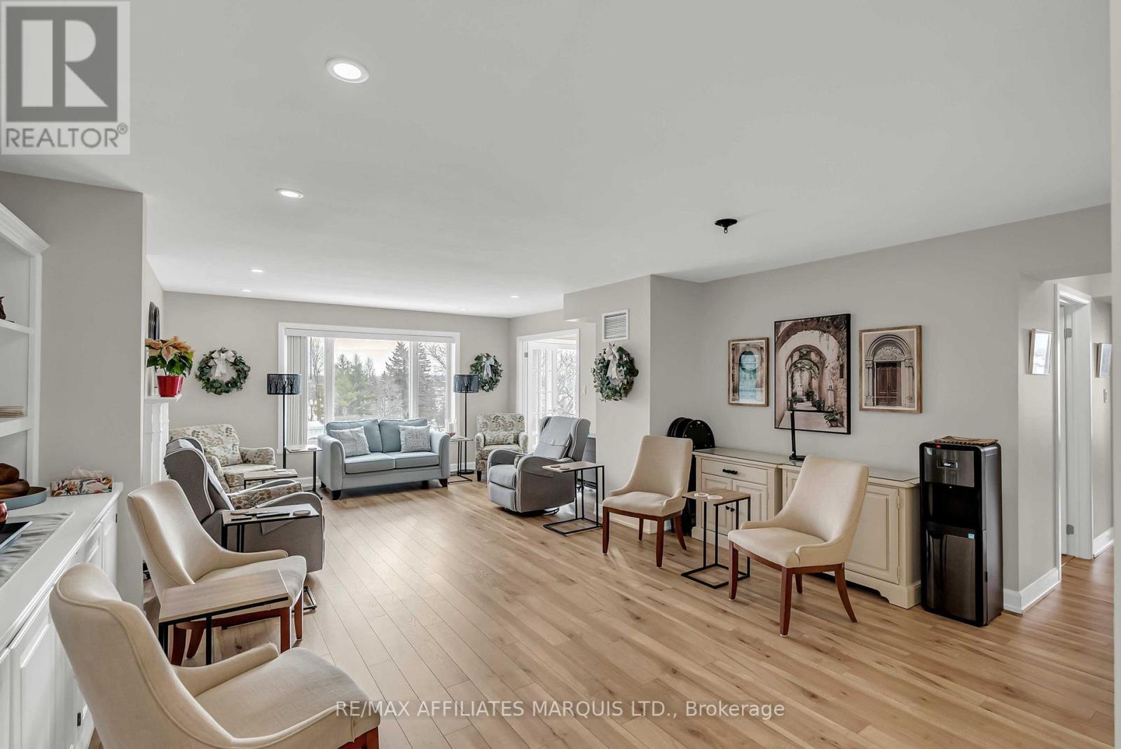 411 - 121 Water Street W, Cornwall, ON - Indoor