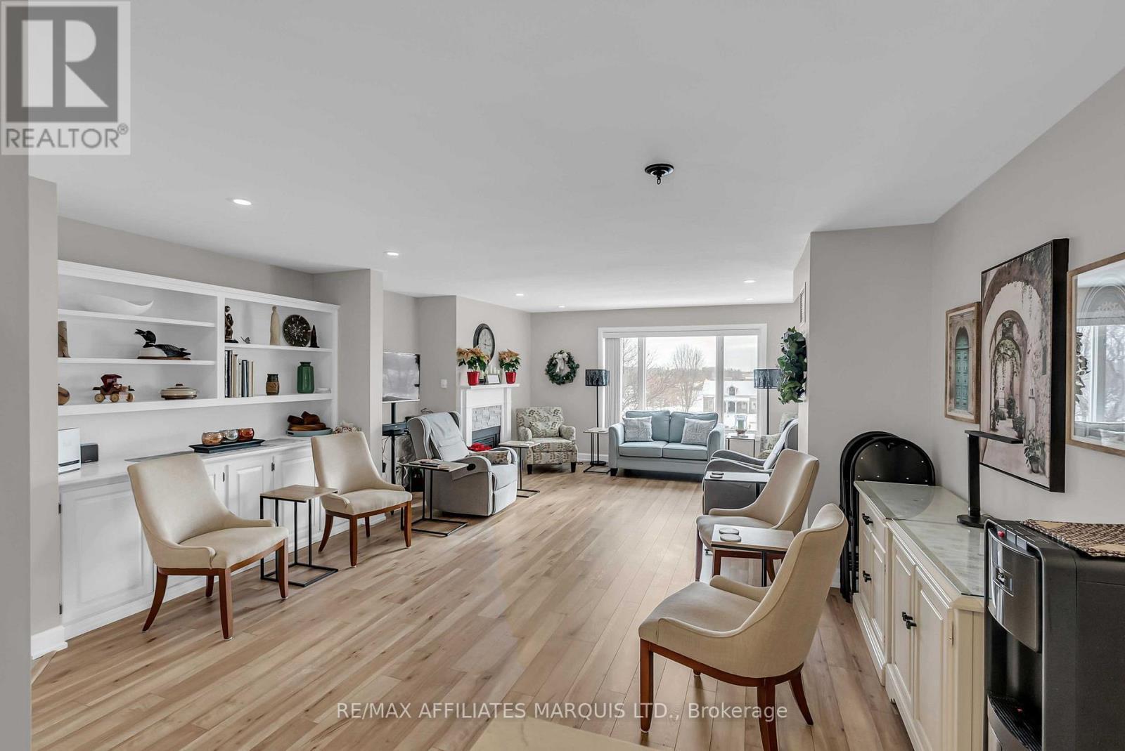 411 - 121 Water Street W, Cornwall, ON - Indoor