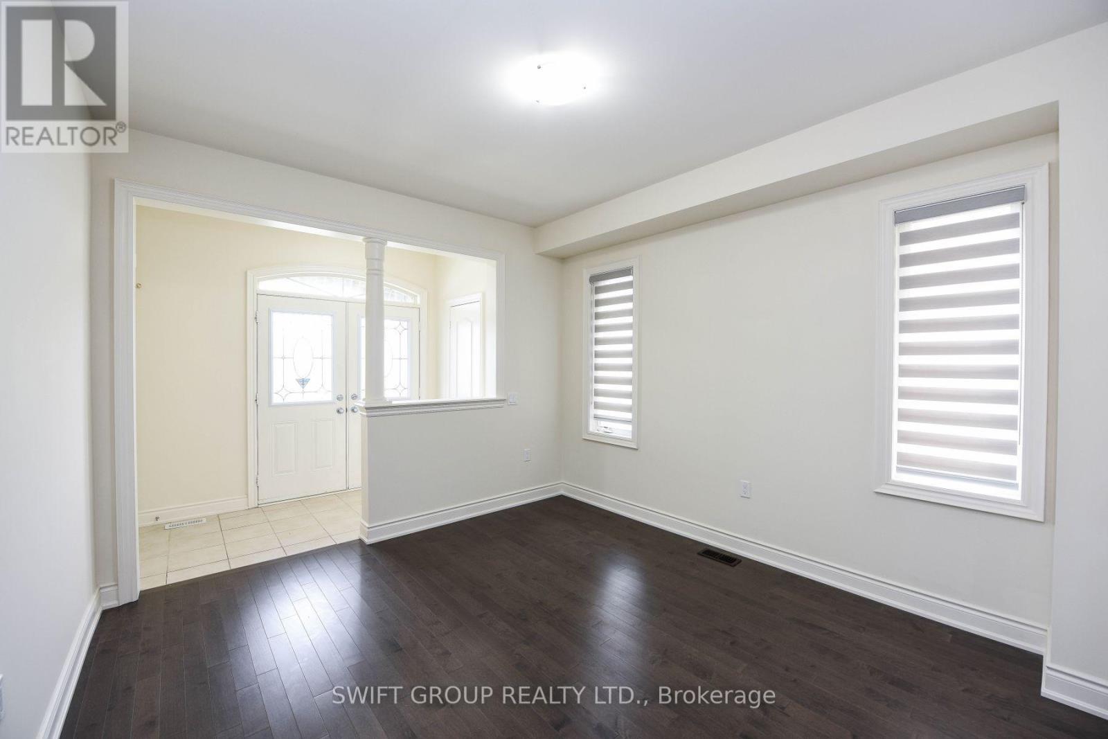 Upper - 24 Dotchson Avenue, Caledon, ON - Indoor Photo Showing Other Room