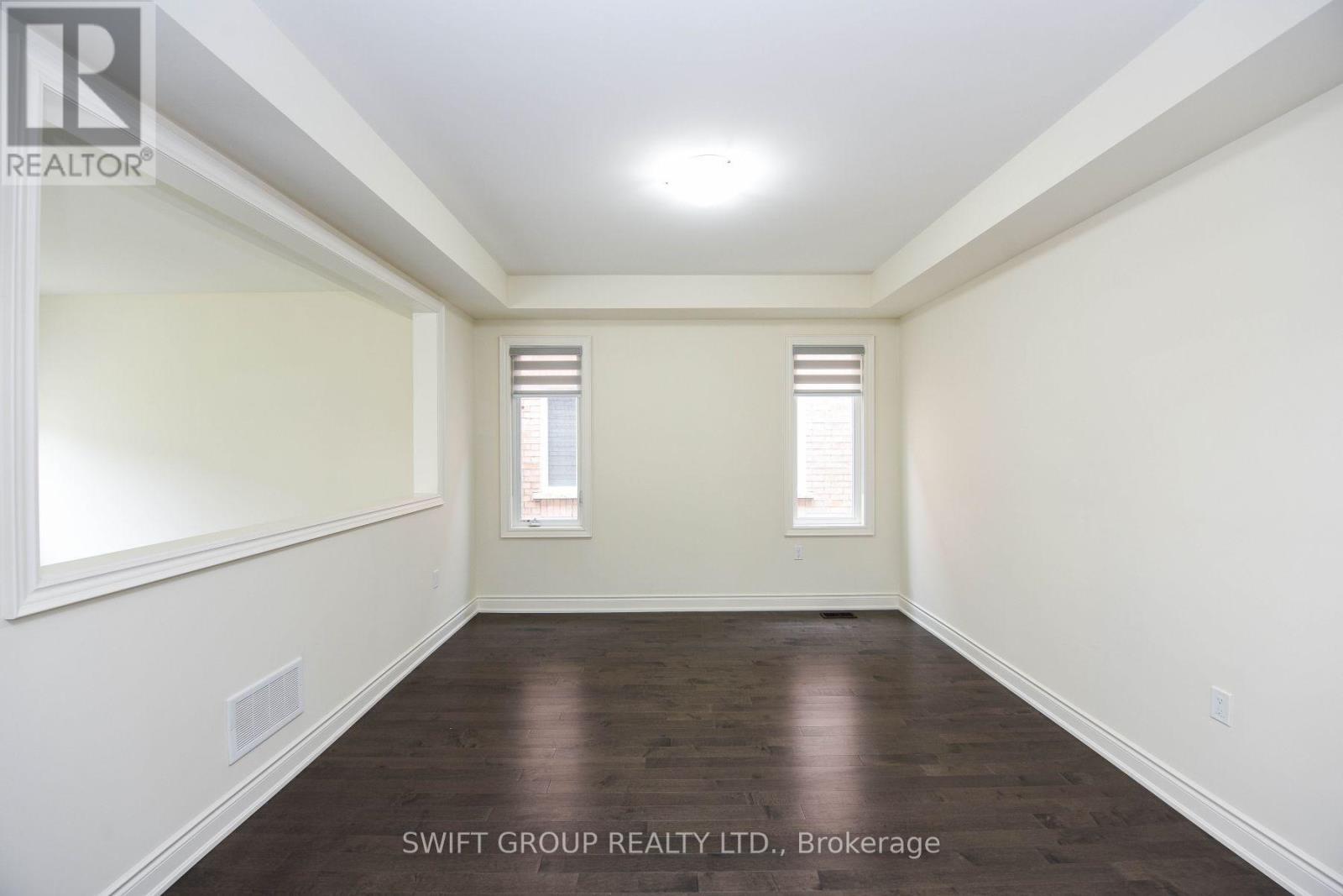 Upper - 24 Dotchson Avenue, Caledon, ON - Indoor Photo Showing Other Room