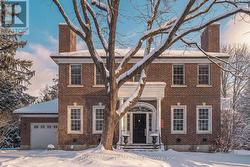 140 HOWICK STREET Ottawa, ON K1M 0G8