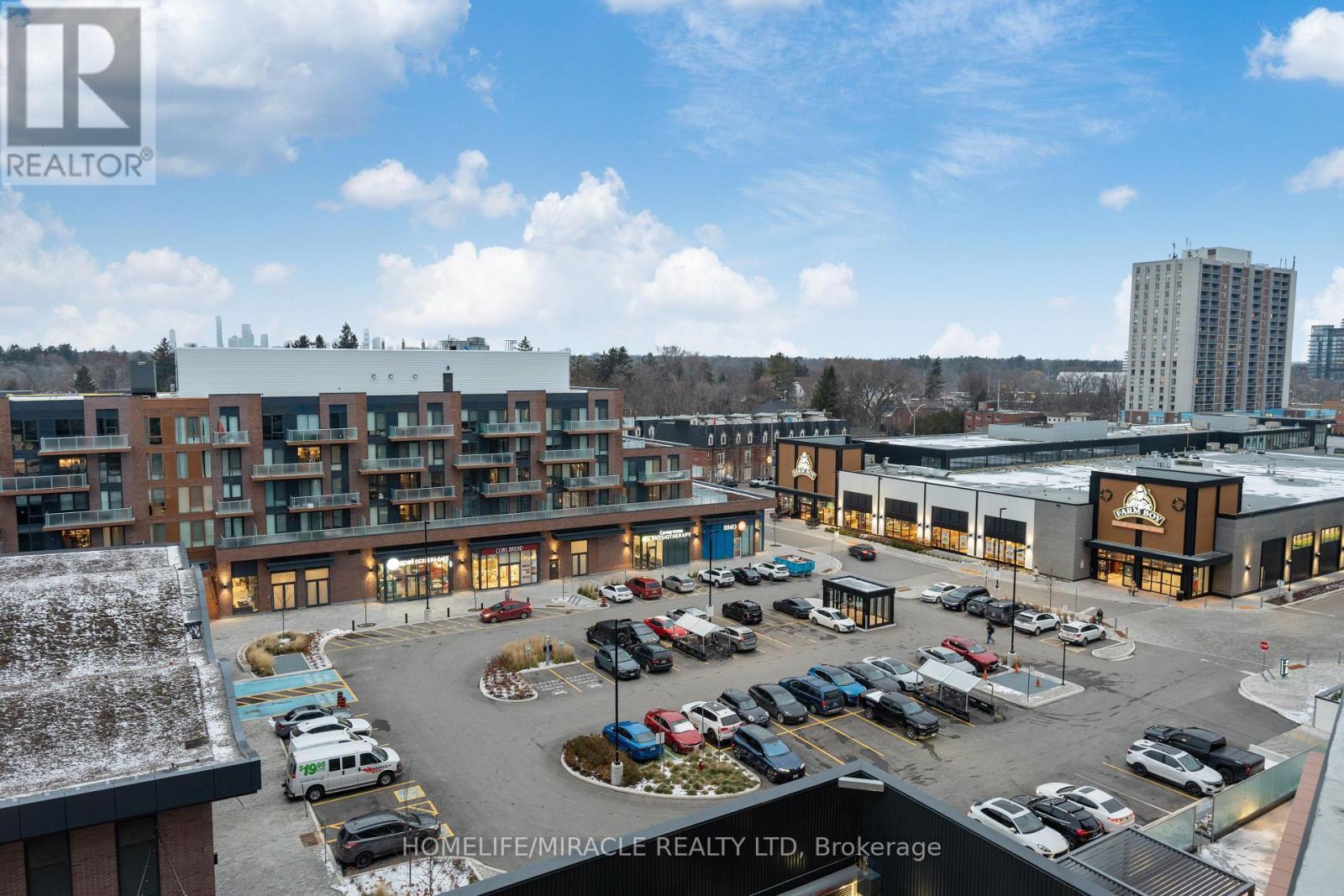 715 - 220 Missinnihe Way, Mississauga, ON - Outdoor With View