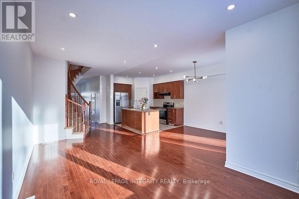 870 Fletcher Circle, Ottawa, ON - Indoor