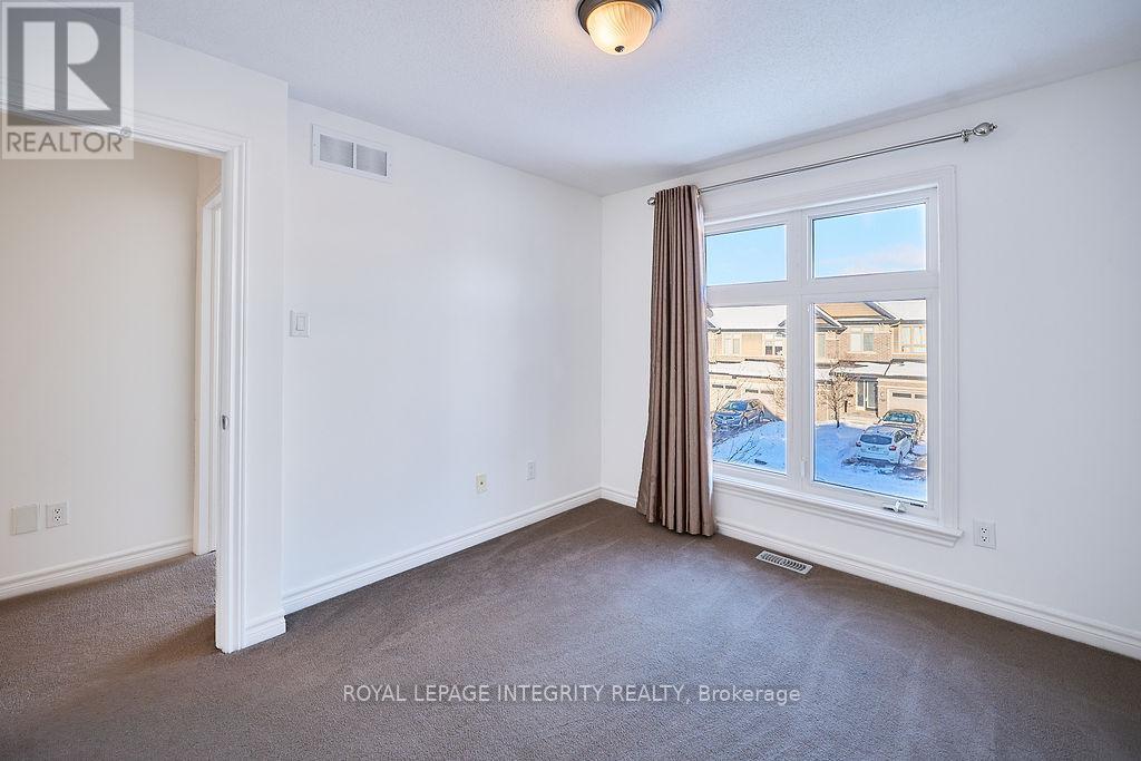 870 Fletcher Circle, Ottawa, ON - Indoor Photo Showing Other Room