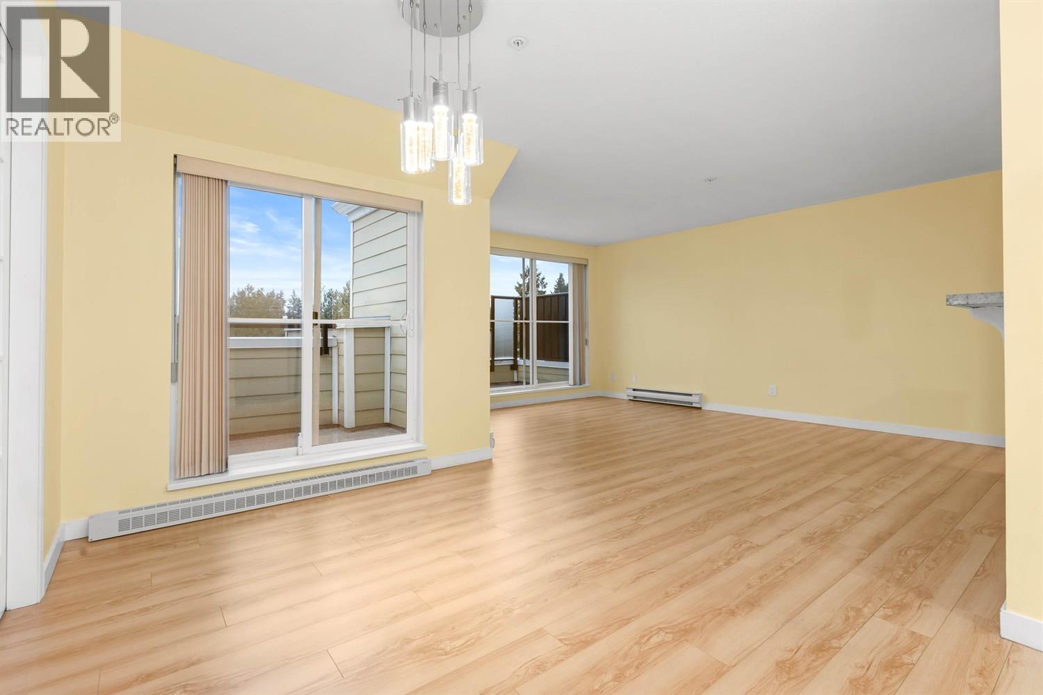 Ph4 1519 Grant Avenue, Port Coquitlam, BC - Indoor