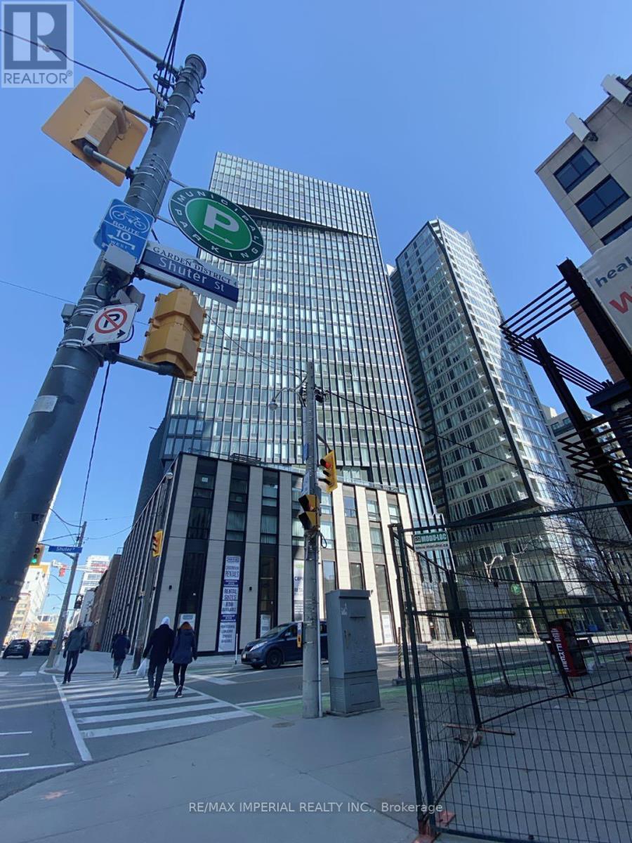 2811 - 60 Shuter Street, Toronto, ON - Outdoor