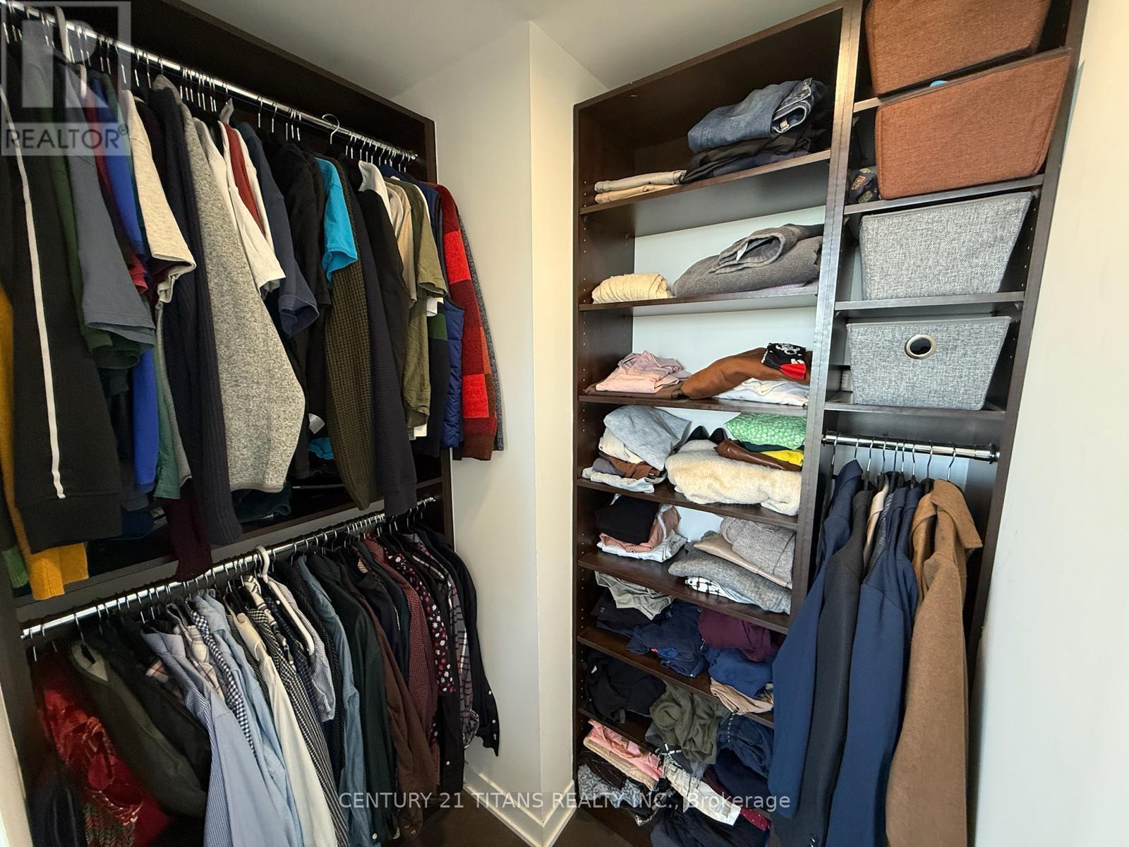 2015 - 88 Park Lawn Road, Toronto, ON - Indoor With Storage