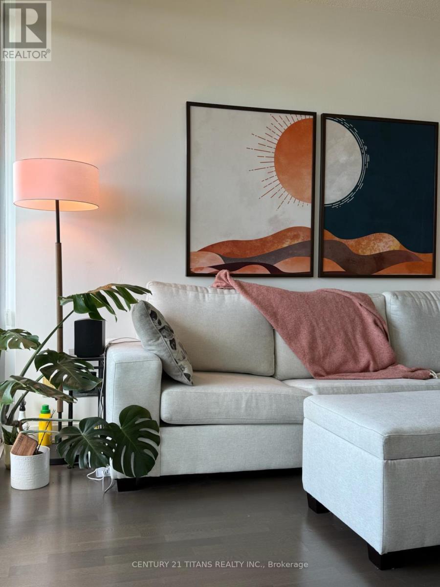 2015 - 88 Park Lawn Road, Toronto, ON - Indoor