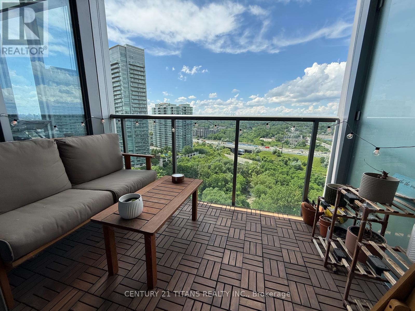 2015 - 88 Park Lawn Road, Toronto, ON - Outdoor