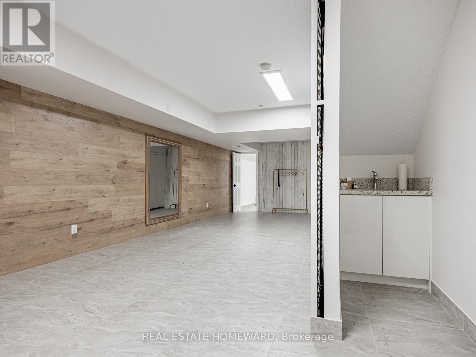 964A The Queensway, Toronto, ON - Indoor Photo Showing Other Room