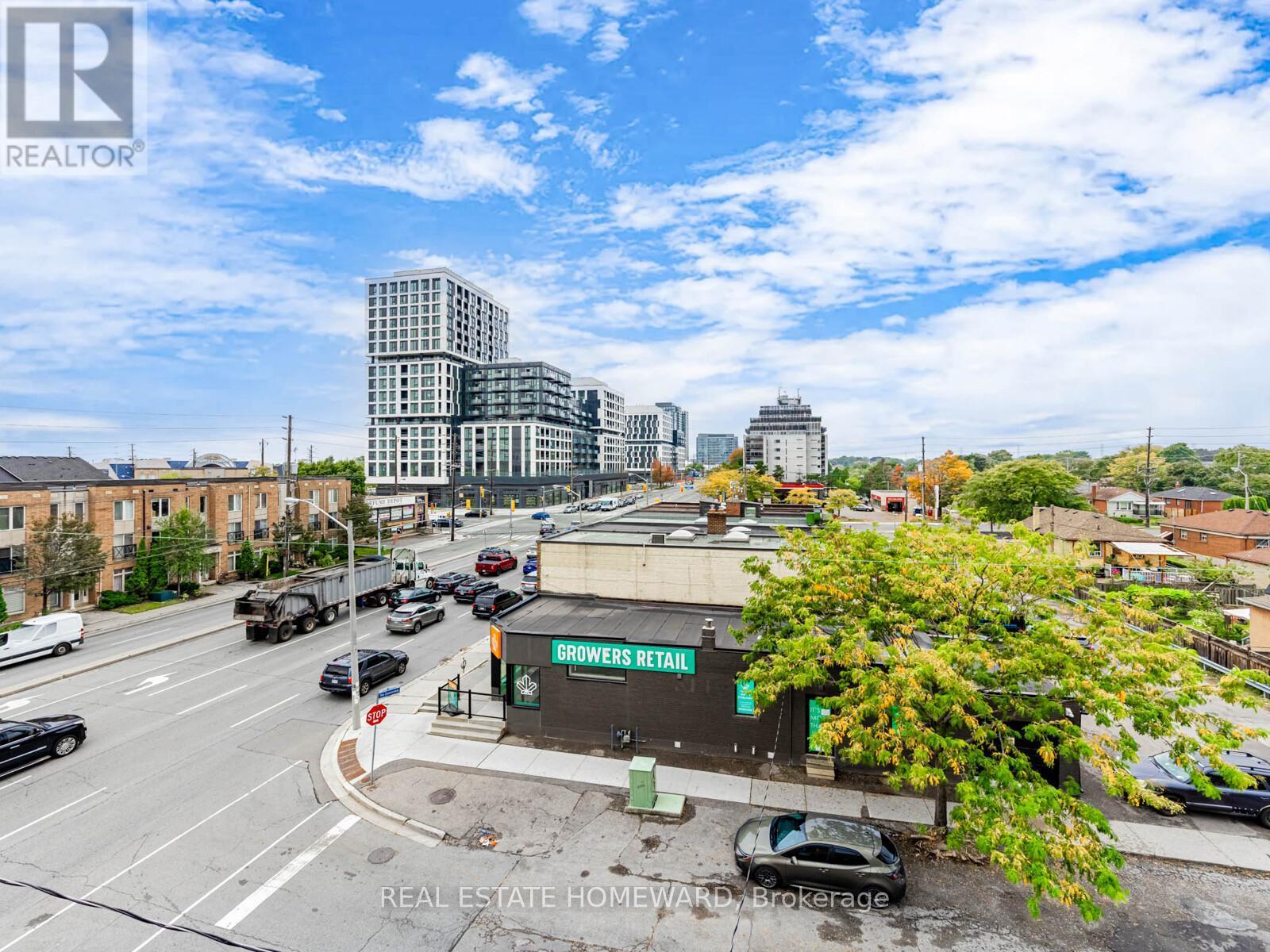 964A The Queensway, Toronto, ON - Outdoor With View