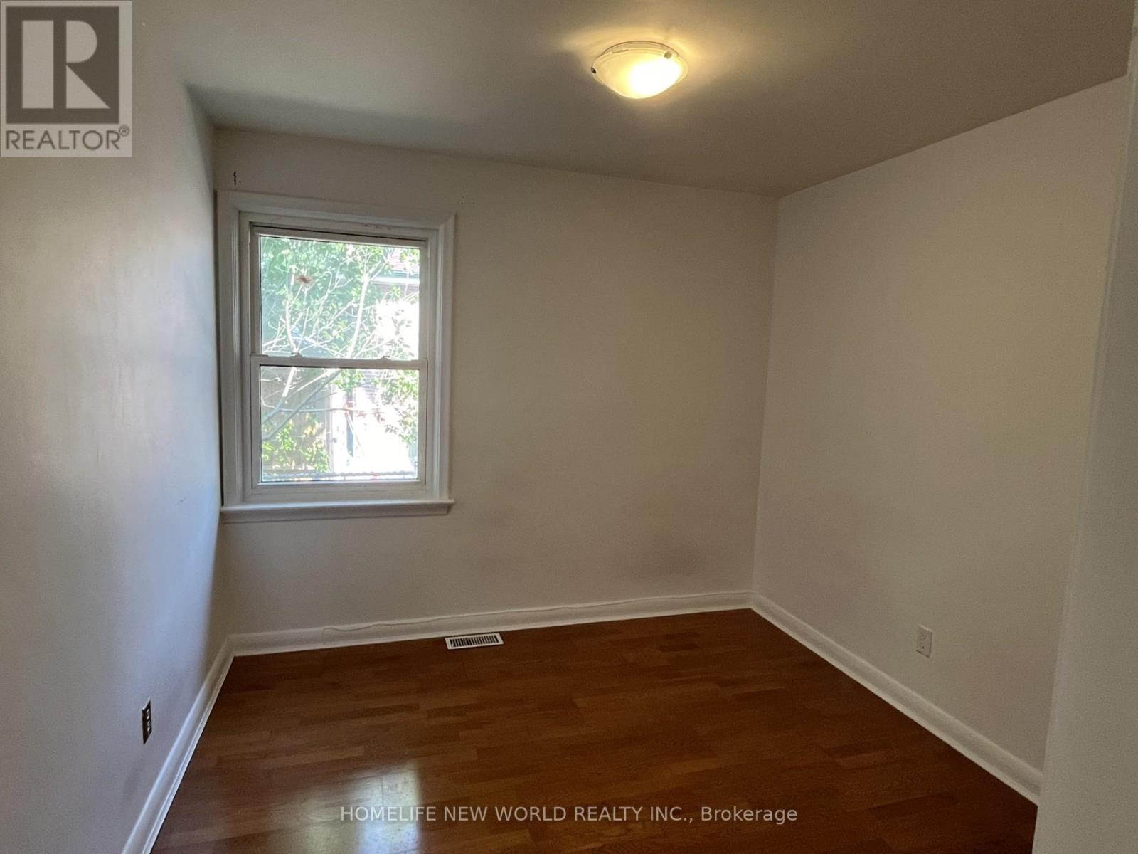 Main - 345 Centre Street E, Richmond Hill, ON - Indoor Photo Showing Other Room