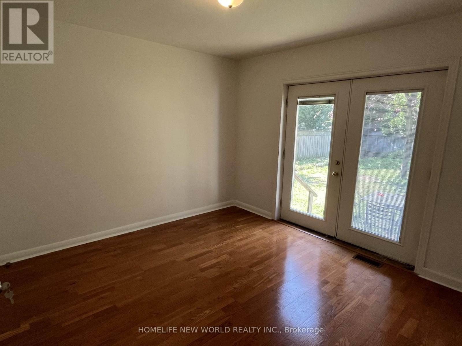 Main - 345 Centre Street E, Richmond Hill, ON - Indoor Photo Showing Other Room