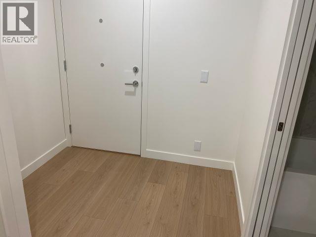 404 150 James Road, Port Moody, BC - Indoor Photo Showing Other Room