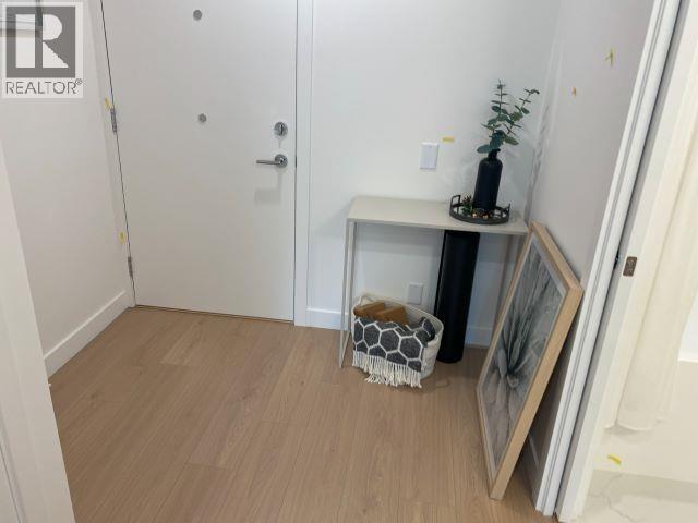 404 150 James Road, Port Moody, BC - Indoor Photo Showing Other Room