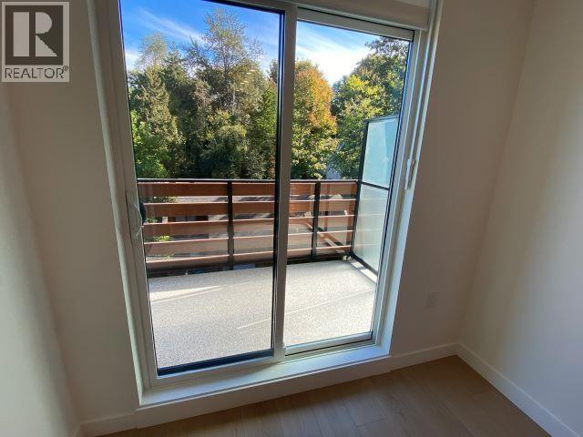 404 150 James Road, Port Moody, BC - Indoor Photo Showing Other Room