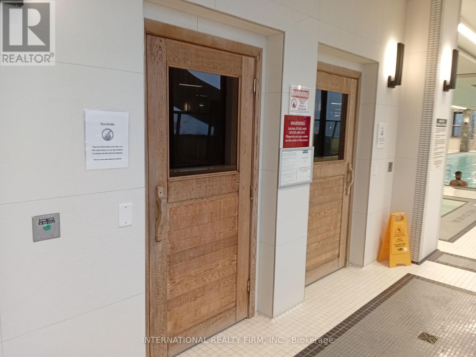 Saunas - 816 - 30 Shore Breeze Drive, Toronto, ON - Indoor Photo Showing Other Room