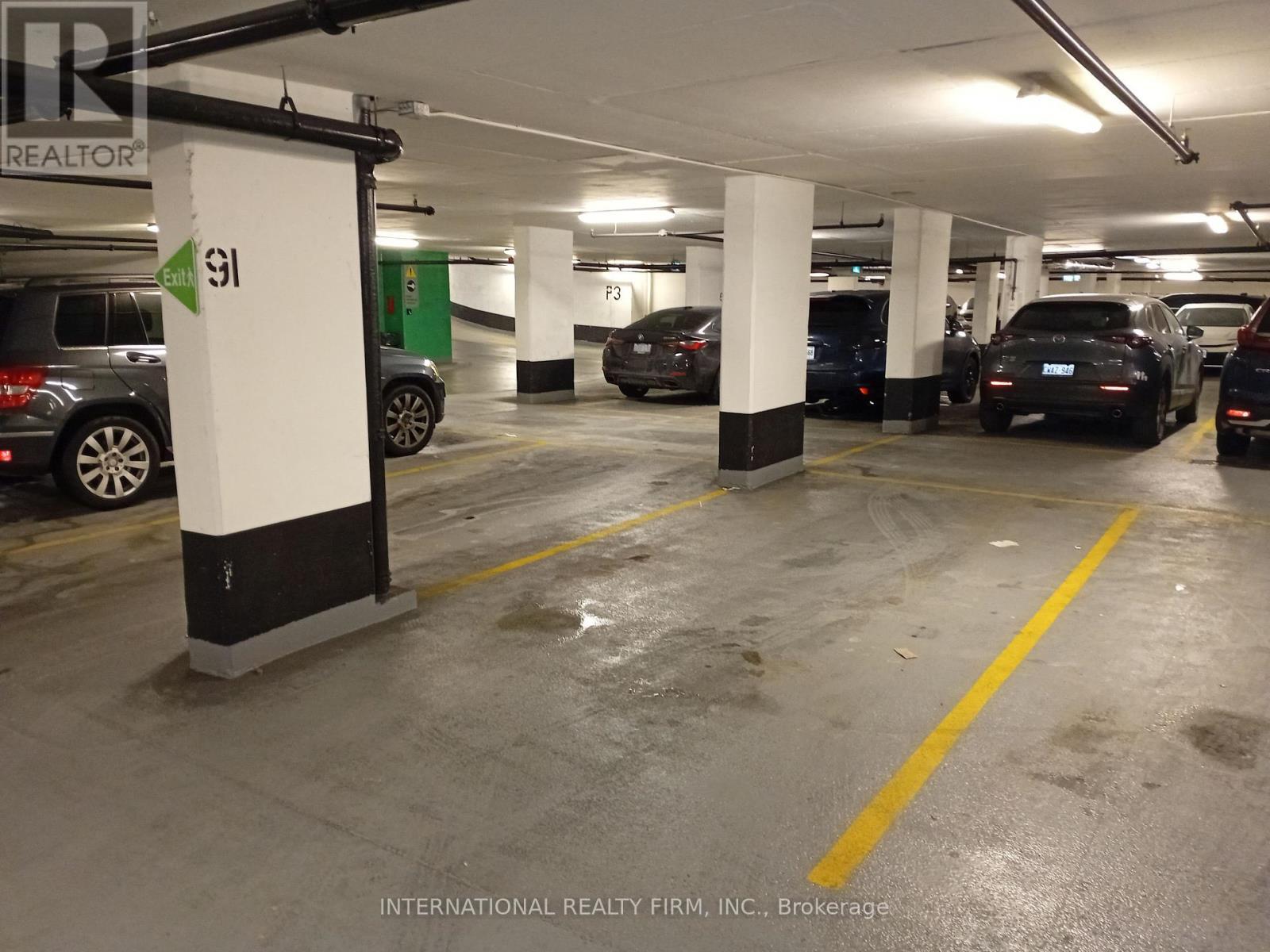 Parking Spot #91 - 816 - 30 Shore Breeze Drive, Toronto, ON - Indoor Photo Showing Garage