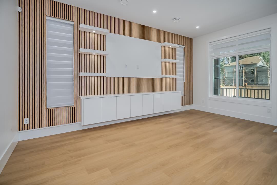 16935 0A Avenue, Surrey, BC - Indoor Photo Showing Other Room