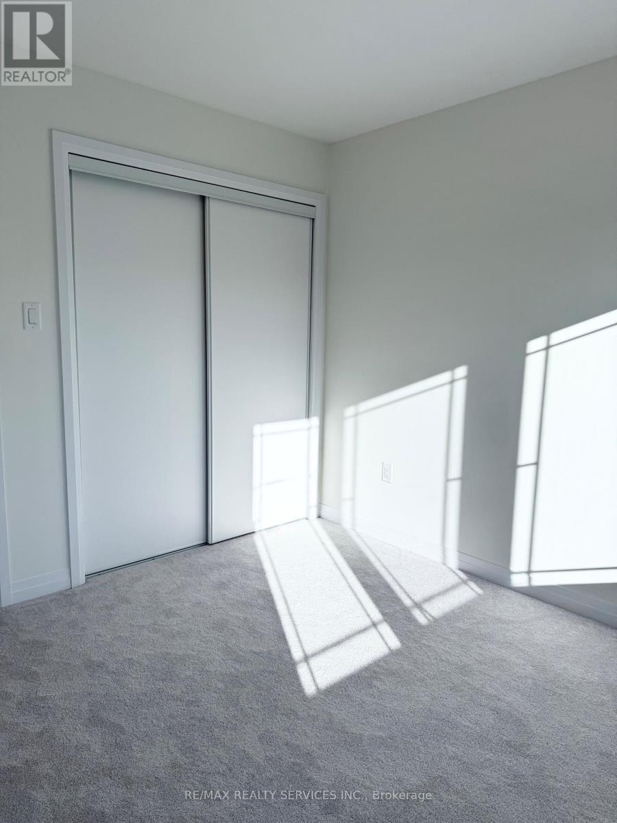 64 Masters Street, Welland, ON - Indoor Photo Showing Other Room